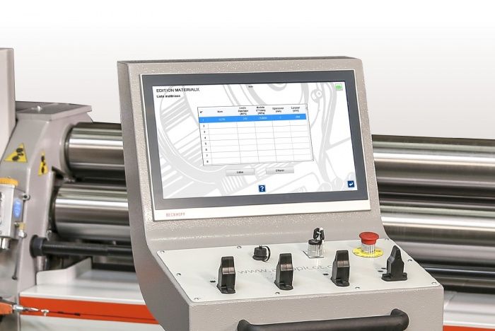 pupitre tactile IHM avec liste des matériaux