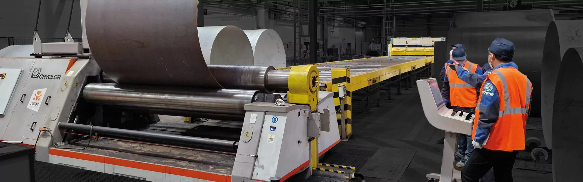 heavy-duty industrial sheet metal rolling machine with conical shape